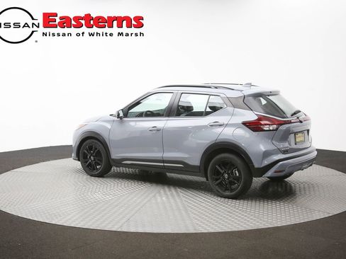 Used 2023 Nissan Kicks SR w/ SR Premium Package FWD image 62