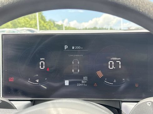 Used 2025 Hyundai Sonata SEL FWD image 10