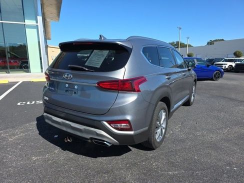 Used 2019 Hyundai Santa Fe SEL image 4