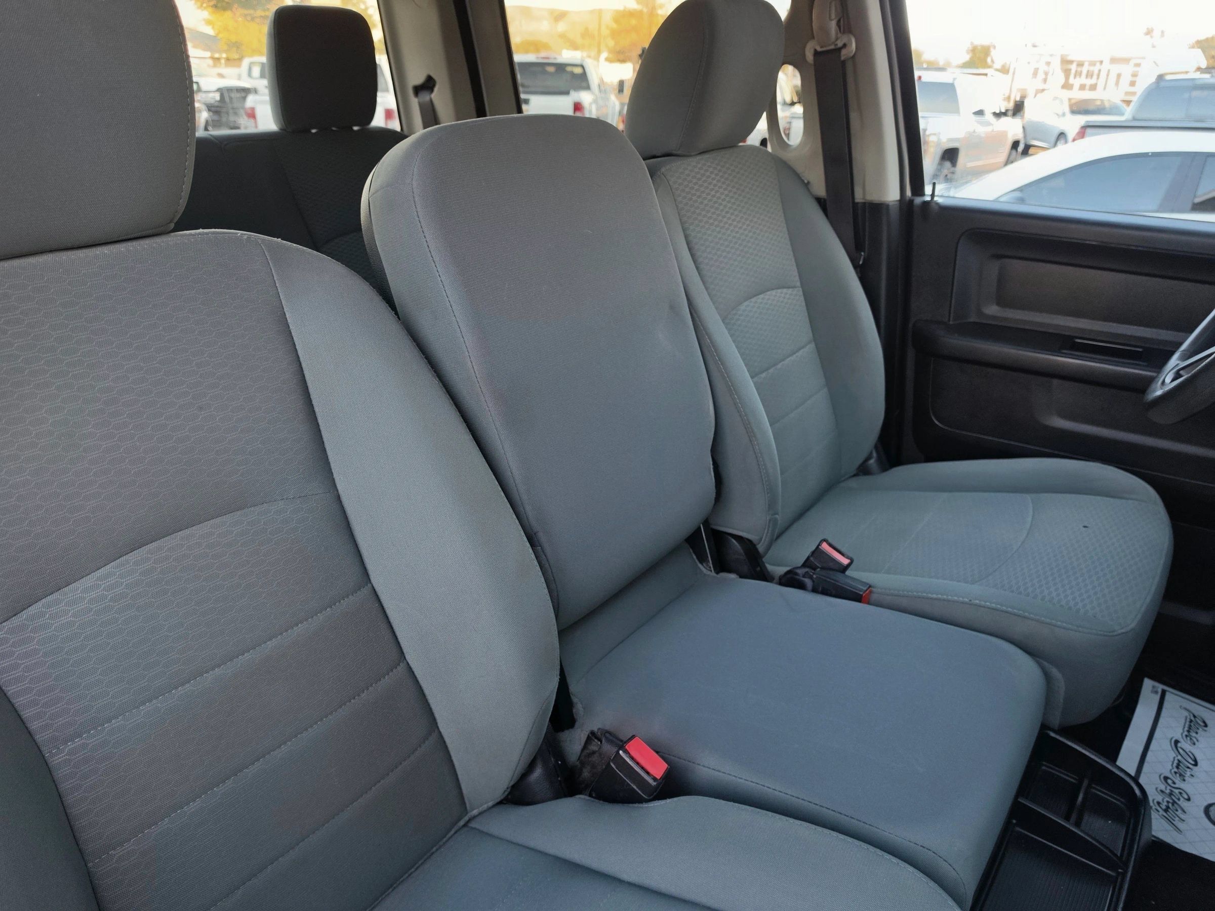 Used 2016 RAM 3500 Tradesman w/ Chrome Appearance Group AWD/4WD image 15