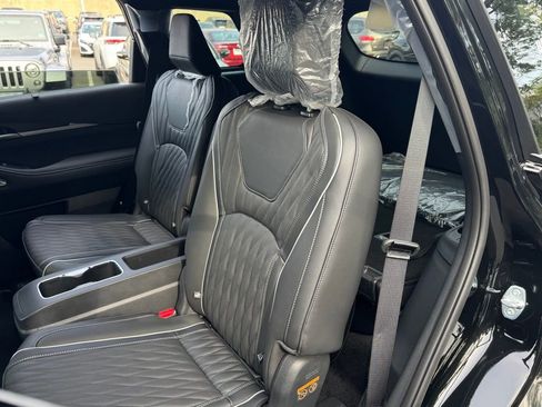 New 2026 INFINITI QX60 Autograph image 18