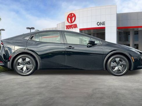 Certified 2024 Toyota Prius LE image 3