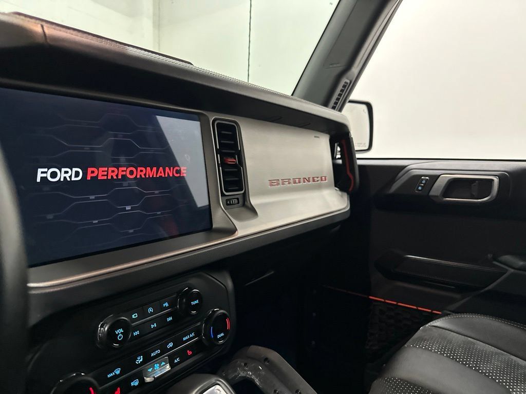 Used 2023 Ford Bronco Raptor AWD/4WD image 33