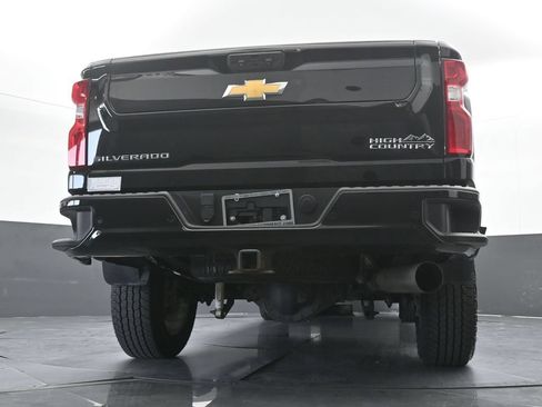 Used 2022 Chevrolet Silverado 2500 High Country w/ Z71 Off-Road Package AWD/4WD image 75