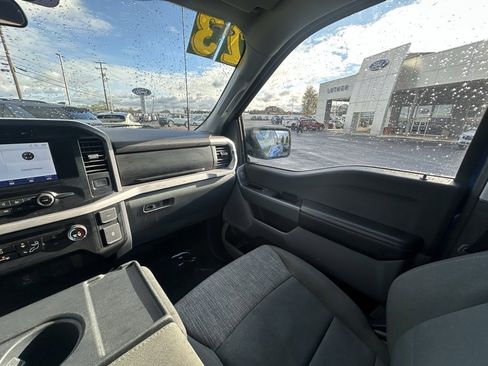 Used 2023 Ford F150 XLT image 14