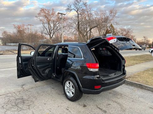 Used 2014 Jeep Grand Cherokee Laredo w/ Security & Convenience Group image 10