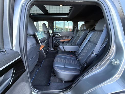 Used 2023 Mitsubishi Outlander SEL 40th Anniversary image 44