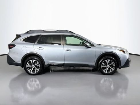 Used 2020 Subaru Outback Limited w/ Popular Package #2 AWD/4WD image 9