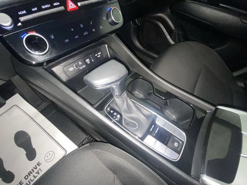 Used 2025 Hyundai Tucson SEL FWD image 20