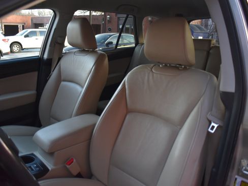 Used 2015 Subaru Outback 2.5i Limited w/ Protection Package #2 image 13