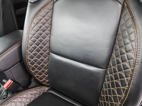 Used 2022 Jeep Wrangler Unlimited Sahara image 24