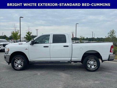 Certified 2024 RAM 2500 Tradesman w/ Chrome Appearance Group AWD/4WD image 6