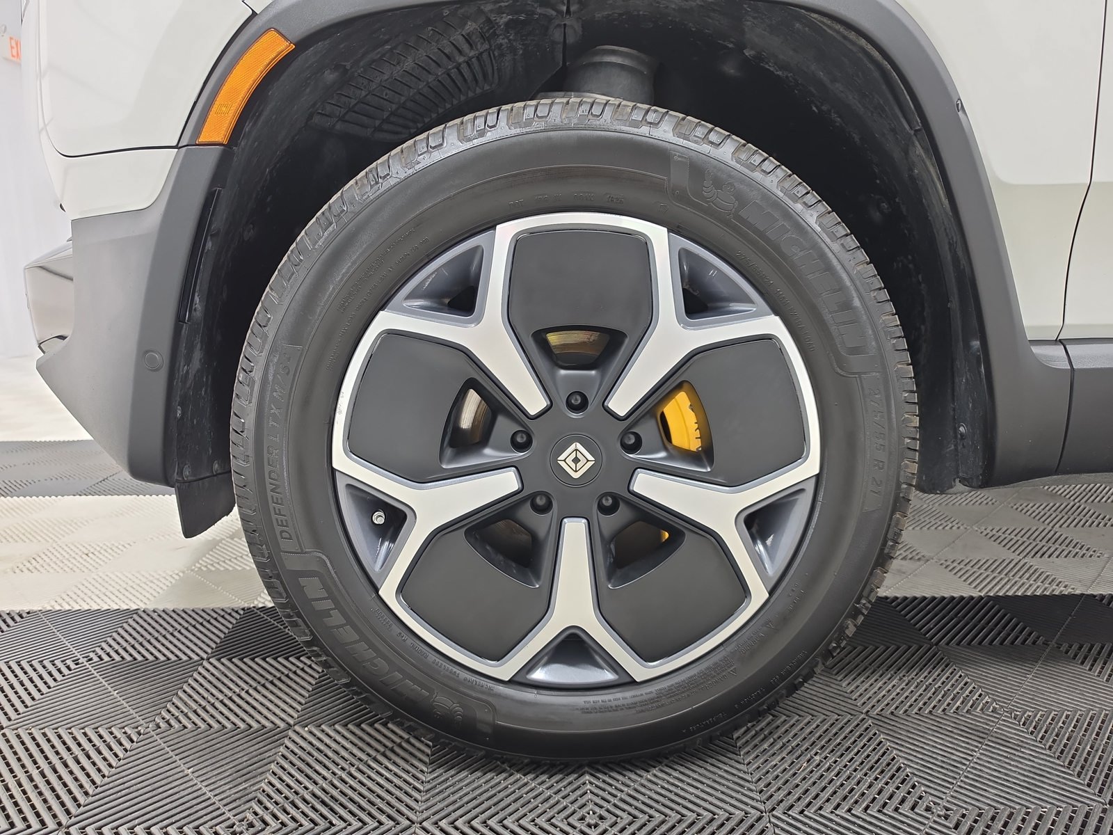 Used 2023 Rivian R1T Adventure Quad AWD/4WD image 9