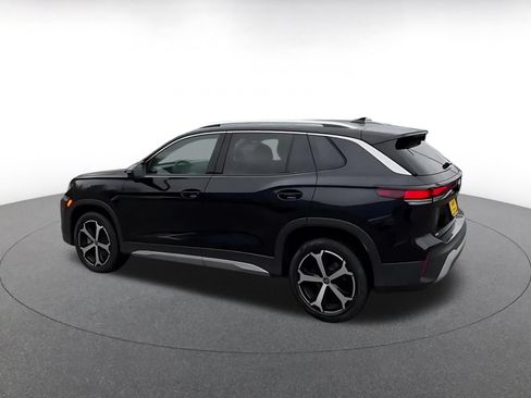 Used 2026 Volkswagen Tiguan SE AWD/4WD image 9