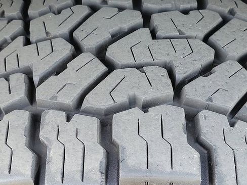 Used 2025 Toyota Tundra SR5 w/ SR5 Convenience Package image 24