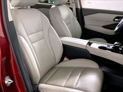 Used 2023 Nissan Rogue SL w/ SL Premium Package image 7