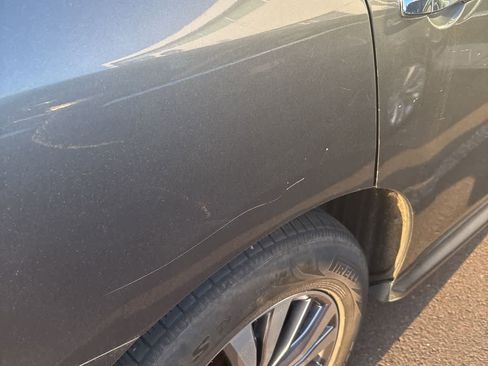 Used 2020 Nissan Pathfinder S AWD/4WD image 7