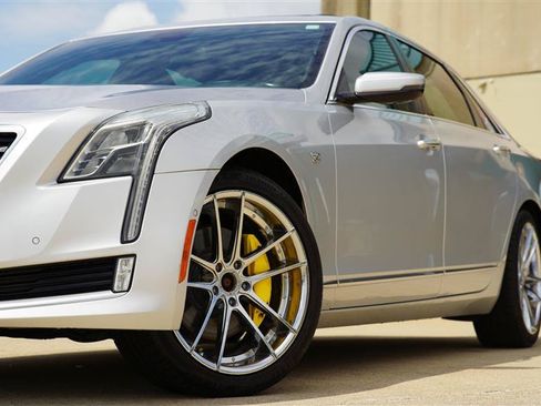 Used 2016 Cadillac CT6 Luxury w/ Active Chassis Package AWD/4WD image 11