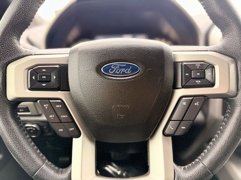 Used 2015 Ford F150 Lariat w/ Equipment Group 502A Luxury image 24