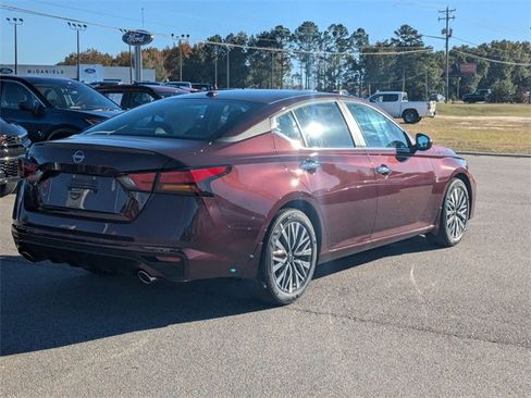 New 2025 Nissan Altima 2.5 SV w/ SV Premium Package image 3