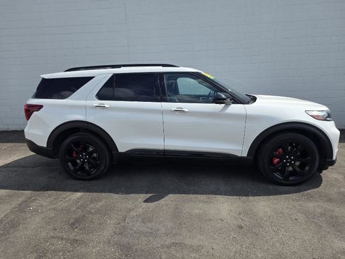 Used 2020 Ford Explorer ST w/ ST Street Pack AWD/4WD image 2