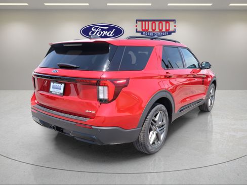 New 2026 Ford Explorer ST-Line w/ ST-Line Street Pack AWD/4WD image 3