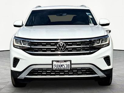 Used 2022 Volkswagen Atlas Cross Sport SE w/ Panoramic Sunroof Package