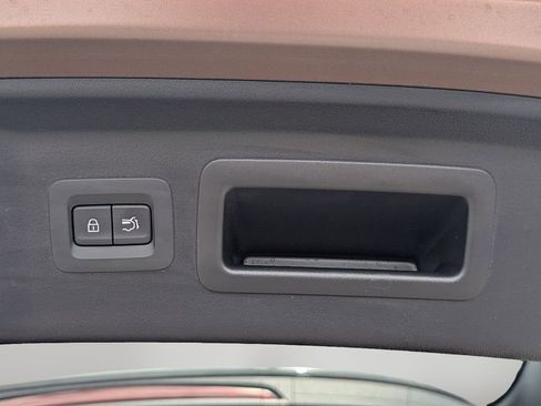 Certified 2025 MAZDA CX-70 Plug-In Hybrid w/ Premium Plus AWD/4WD image 16