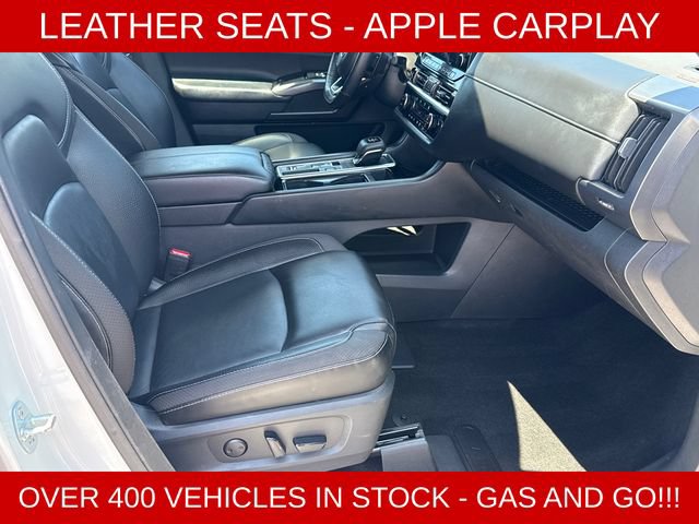 Used 2023 Nissan Pathfinder SL FWD image 13