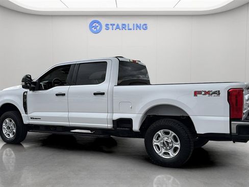 Used 2025 Ford F250 XLT w/ FX4 Off-Road Package image 4