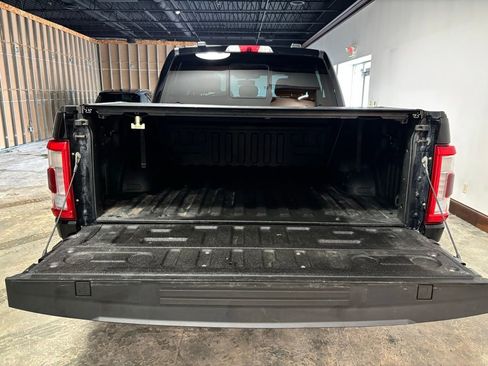 Used 2021 Ford F150 Lariat w/ Equipment Group 502A High image 7