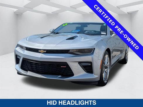 Used 2017 Chevrolet Camaro SS RWD image 8