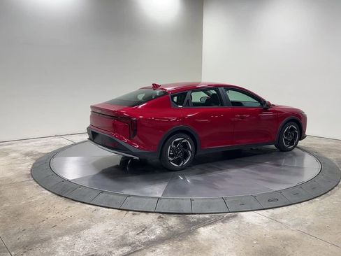 New 2025 Kia K4 EX image 4