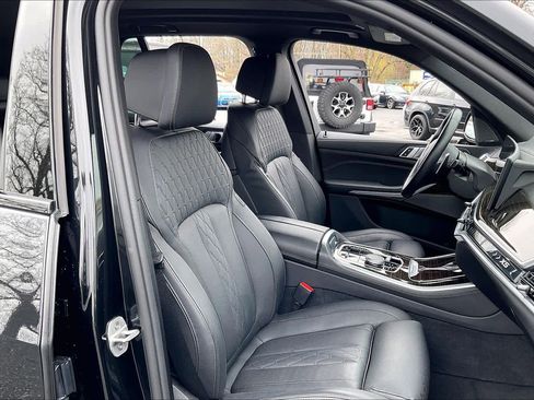 Used 2024 BMW X5 xDrive50e w/ M Sport Package image 6