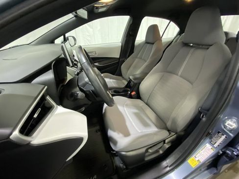 Used 2021 Toyota Corolla SE image 9