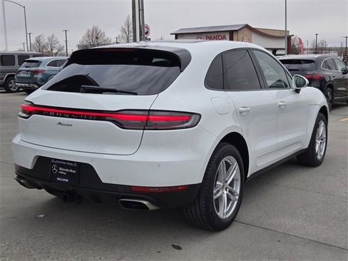 Used 2020 Porsche Macan image 44