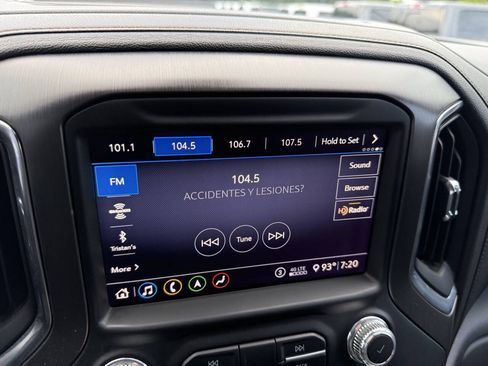 Used 2020 GMC Sierra 2500 AT4 w/ AT4 Premium Package AWD/4WD image 25