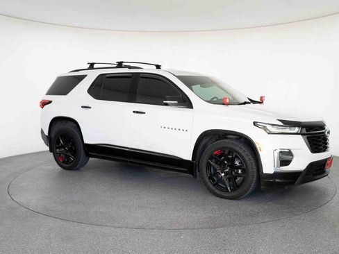 Used 2023 Chevrolet Traverse Premier w/ Redline Edition image 20