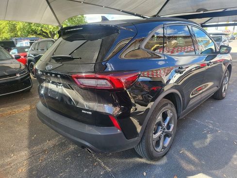 Used 2025 Ford Escape ST-Line image 13