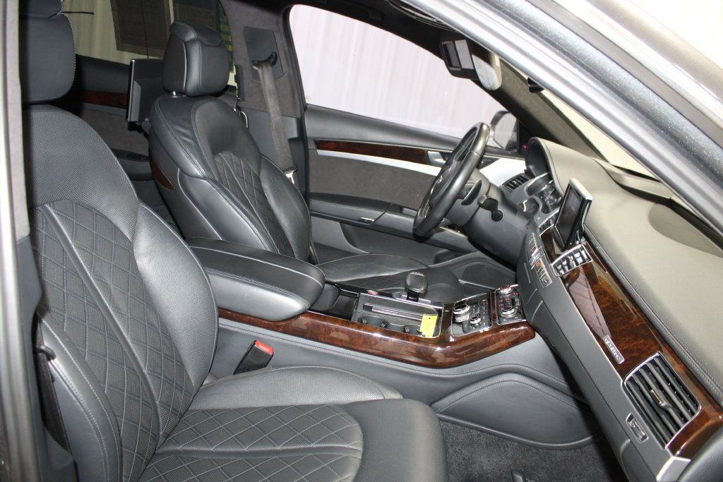Used 2015 Audi S8 w/ S8 Driver Assistance Package AWD/4WD image 37