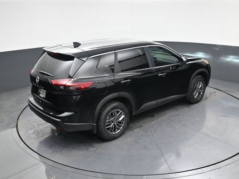 New 2026 Nissan Rogue S image 29