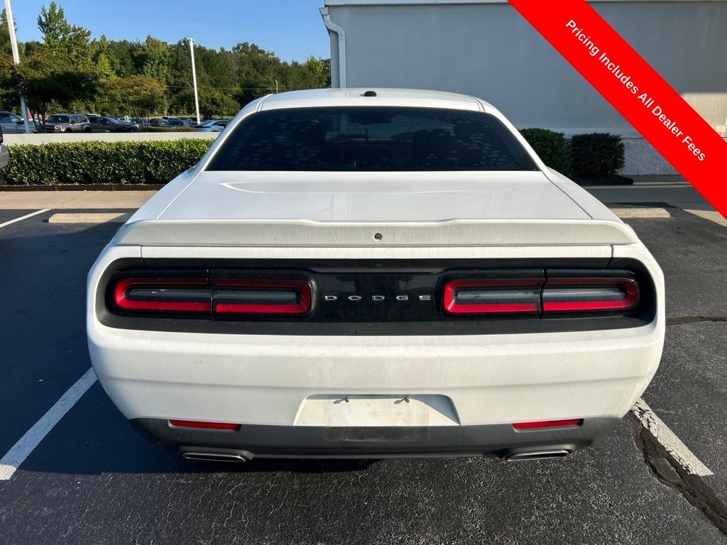 Used 2020 Dodge Challenger SXT RWD image 6