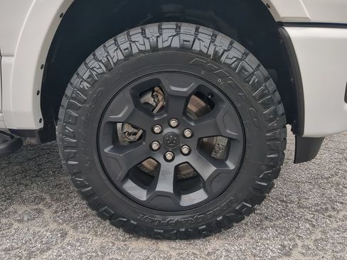 New 2026 RAM 1500 Big Horn AWD/4WD image 11