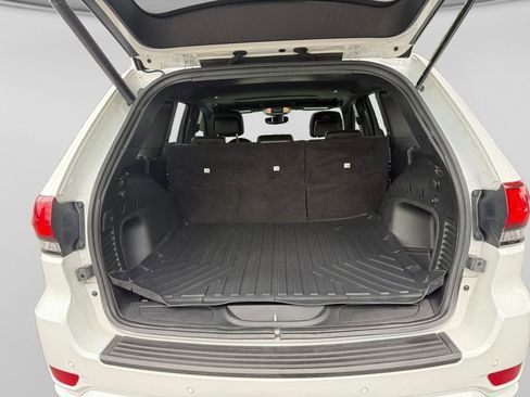 Used 2022 Jeep Grand Cherokee Laredo X RWD image 19