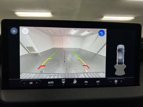 Used 2025 Ford Maverick XLT FWD image 14