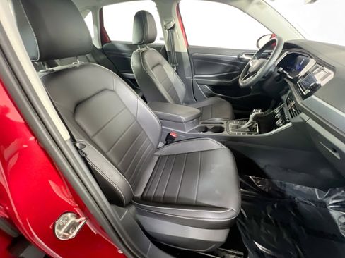 Used 2023 Volkswagen Jetta SE image 27