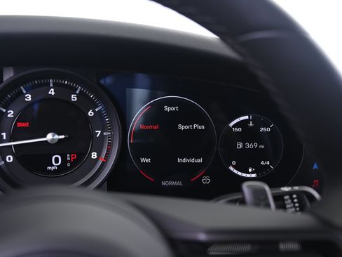 Certified 2023 Porsche 911 Carrera S RWD image 35