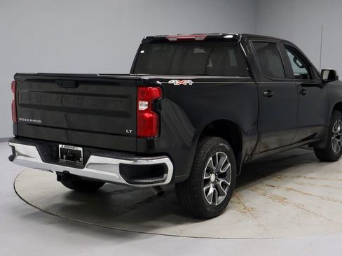 Used 2023 Chevrolet Silverado 1500 LT AWD/4WD image 13