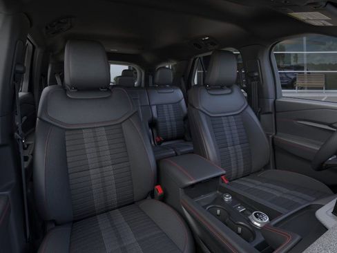 New 2026 Ford Explorer ST-Line w/ ST-Line Street Pack image 10