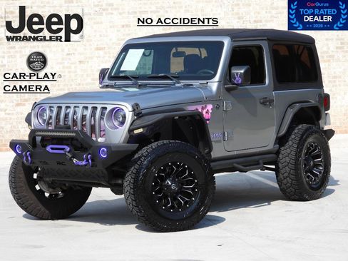 Used 2018 Jeep Wrangler Sport AWD/4WD image 2